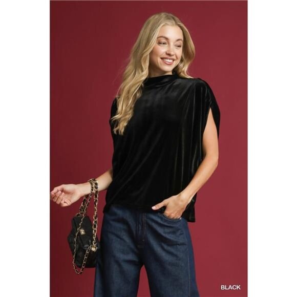✨NWT Umgee Velvet Mock Neck Sleeveless Blouse - Picture 1 of 5
